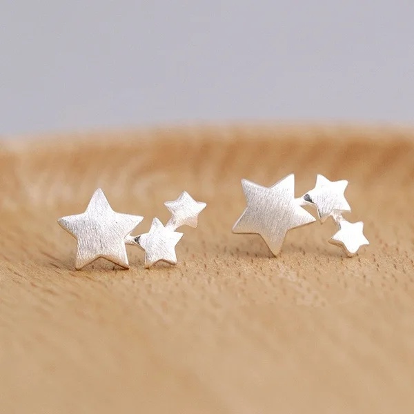 

Classic Handmade Silver Plated Penetration Star Stud Earrings for Women Fashion Wedding Earring Elegant Women Daily Wear Jewelry