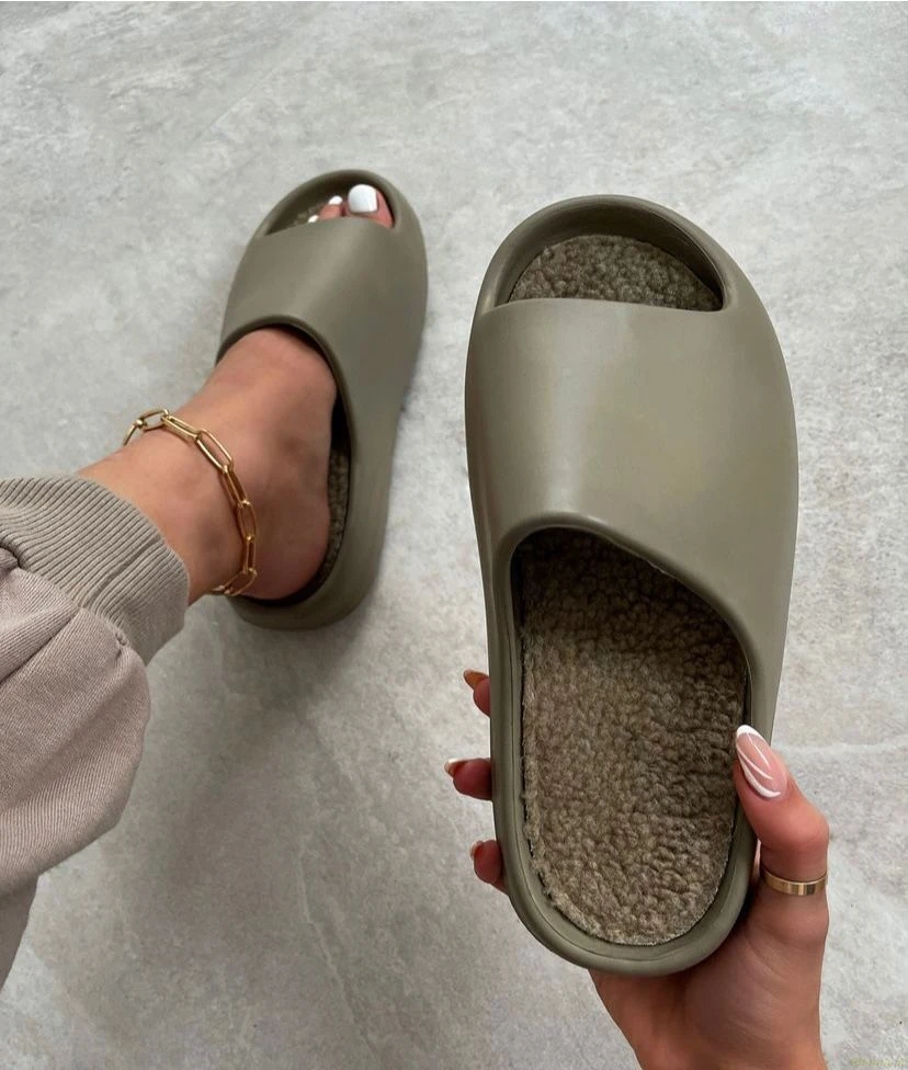 

Hot autumn and winter thickening couples one-flip thick-soled household plus velvet slippers outer wear beach slippers wholesal
