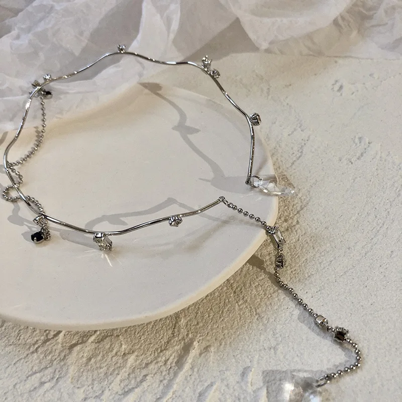 

New Sense of design Women Torques Chokers Necklaces Metal Fashion Accessories Eyeglass Frame Headdress Crystal Pendants Party