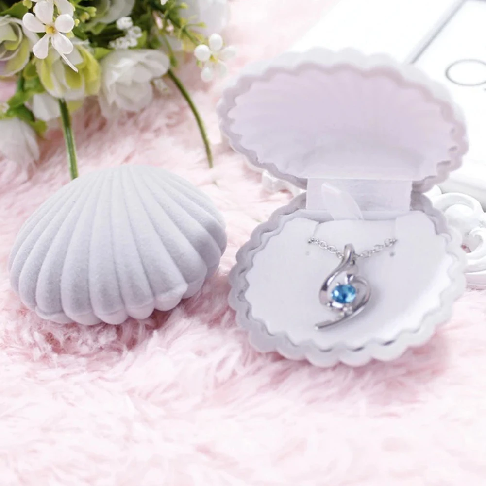 Милый бархатный футляр в форме ракушки для обручального кольца сережек ожерелья