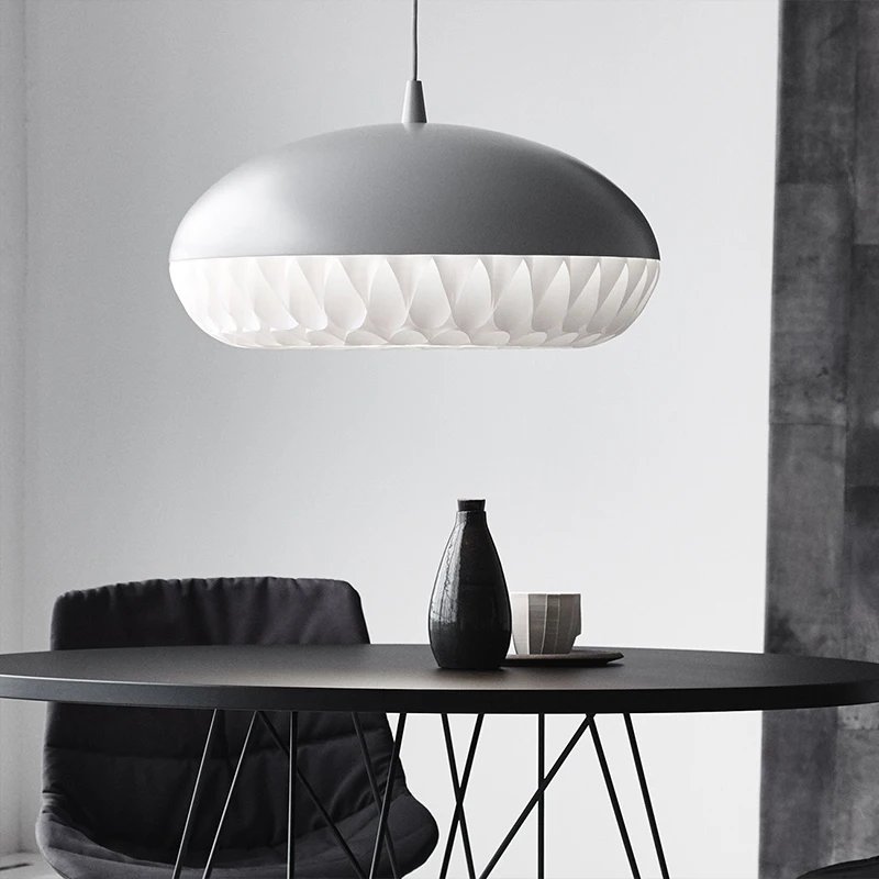 구매 북유럽 블랙/화이트/레드 LED 펜 던 트 조명 철 레스토랑 디자이너 호텔 라운드 매달려 램프 현대 침실 바 간단한 Luminaires 저렴한 북유럽 블랙/화이트/레드 LED 펜 던 트 조명 철 레스토랑 디자이너 호텔 라운드 매달려 램프 현대 침실 바 간단한 Luminaires