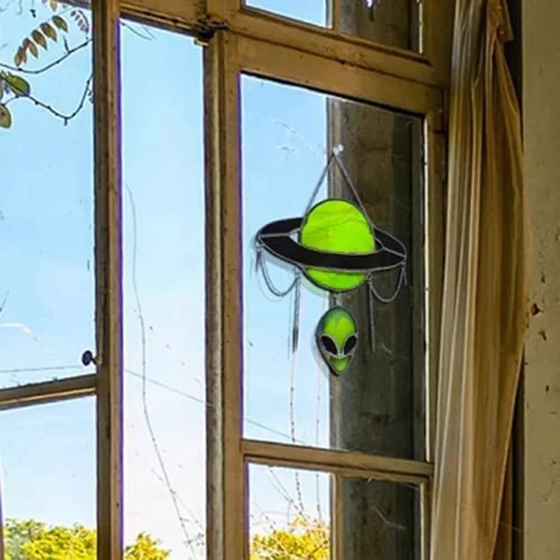 

AFBC Planet Alien Head Stained Suncatcher Planet Alien Wall Hanging Decor Outer Space Spaceships Art Ornaments Pendant Decor