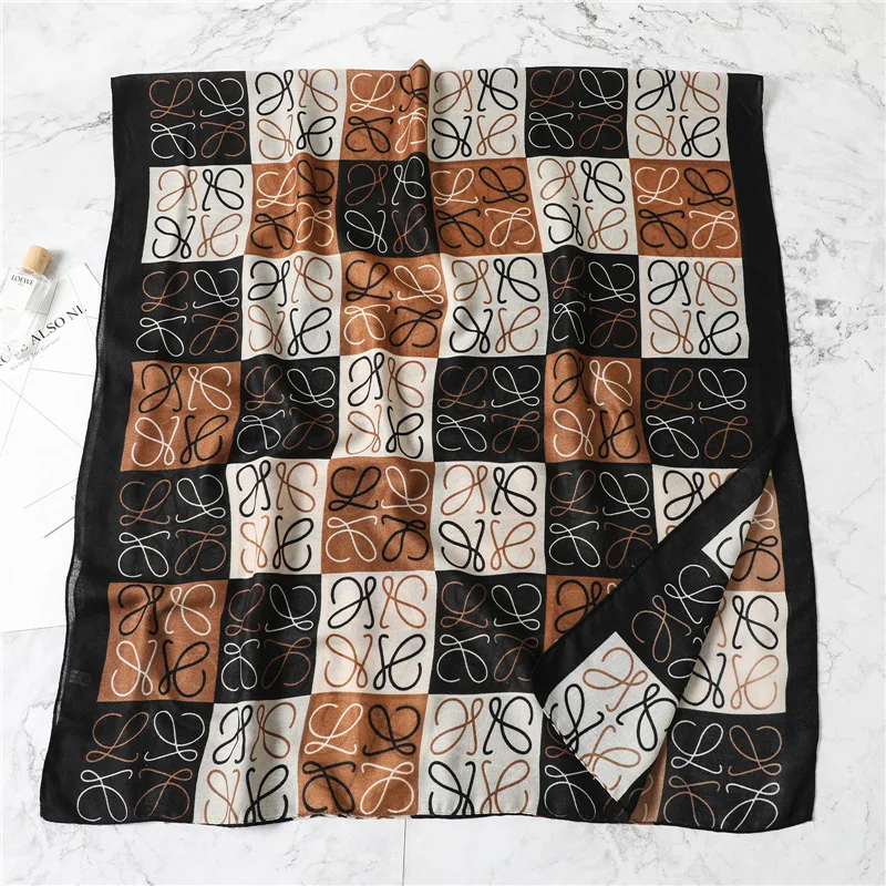

2021 New Fashion Plaid Print Women Scarf Cotton Viscose Large Size Shawls and Wrap Female Bandana Hijab Pashmina Foulard Echarpe