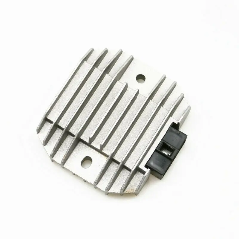 

Sliver Voltage Regulator Rectifier For Yamaha XVS400 FZR600 YZF-R6 TDM850 FZ-6N