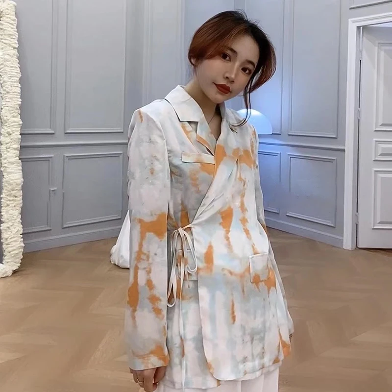 

VGH Print Tie Dye Shirt For Women Lapel Long Sleeve Casual Lace Up Hit Color Korean Blouse Female Fashion New Clothing 2021 Tide