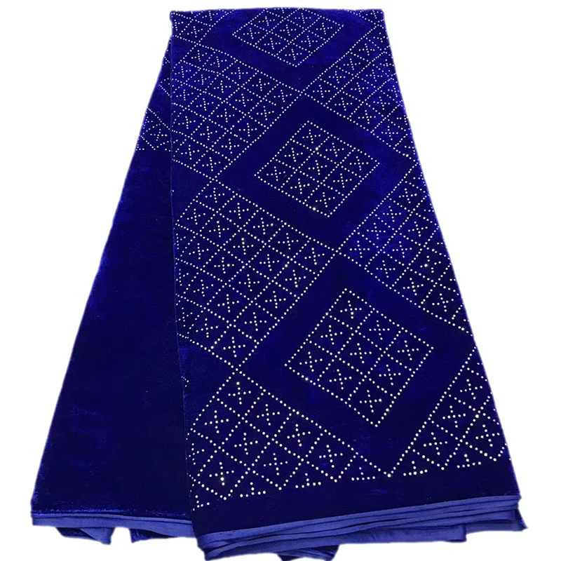 

Wedding dresses fabric African silk fabric squares pattern design with full of stones Top selling wholesale Velvet lace fabric