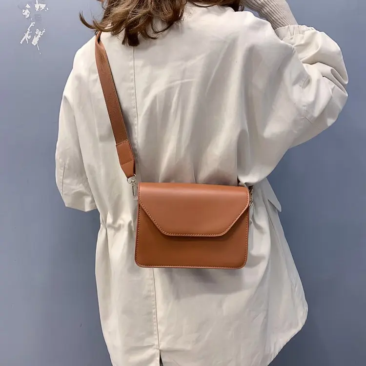 Недорогая женская сумка-Кроссбоди из искусственной кожи с клапаном квадратная