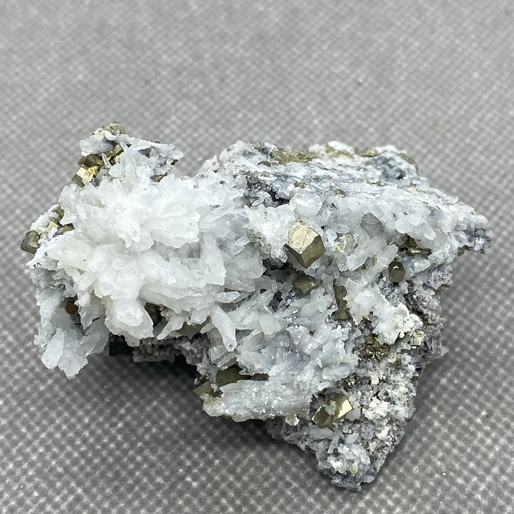 

70 g The natural symbiosis of pyrite and crystal is very beautiful