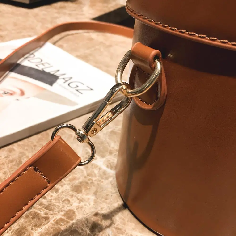 Женская сумка в стиле ретро однотонная на плечо сумки через для женщин