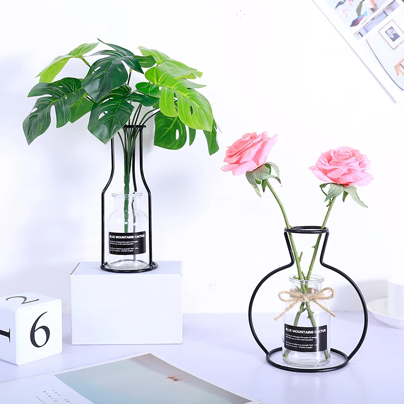 

Retro Iron Line Flowers Vase Metal Plant Holder Modern Solid Home Decor Nordic Styles Iron Vase Ornament