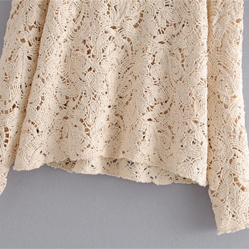 

Autumn 2019 Women's New Hollow-out Long-sleeve Hook Knitted Sportswear Lace Shirt 04886462712