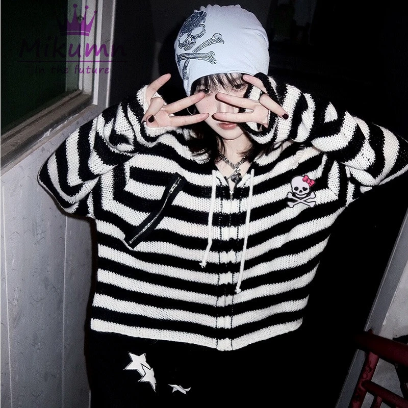 Women Sweater Harajuku Gothic Girl Skull Striped Knitted Punk Rock Zipper Loose Hooded Short Cardigan Chic Streetwear |