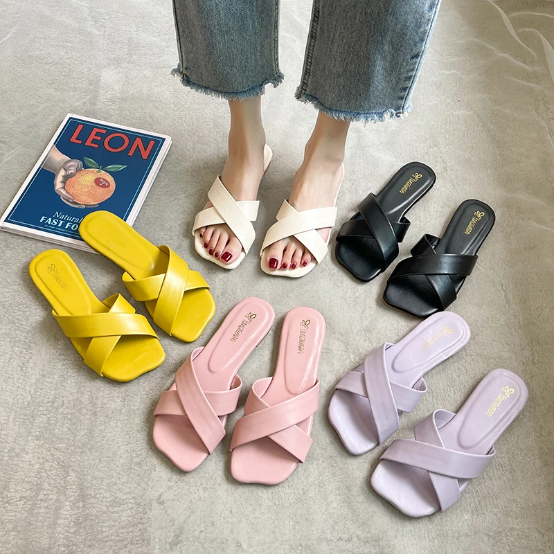 

2021 new ladies summer sandals mid-heel fashion fashionable jacket flat beach shoes slippers casual ladies slippers