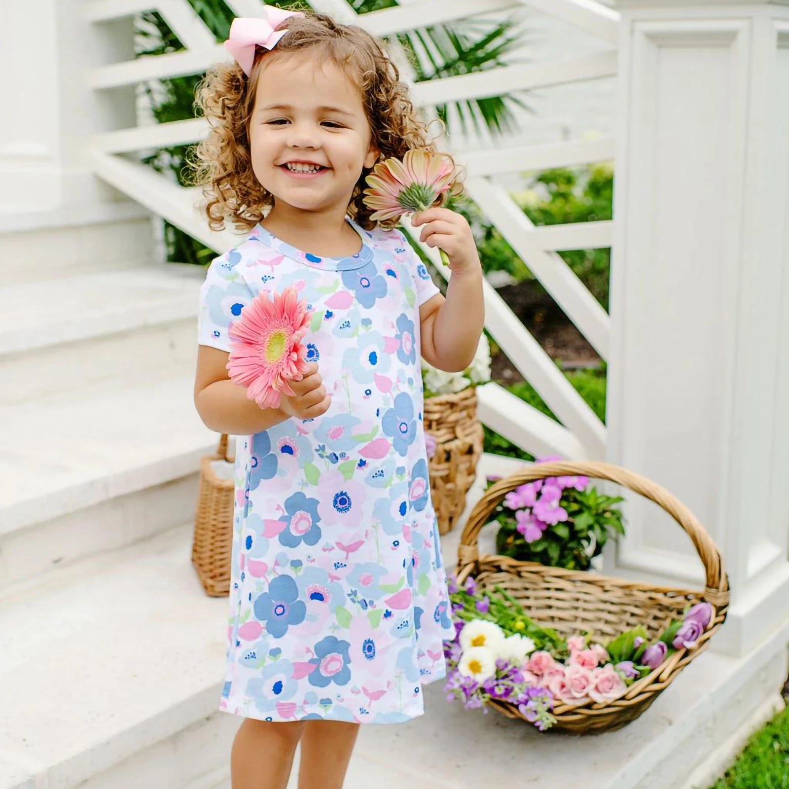 2021 новая подходящая одежда для мам и дочек платье летняя всей семьи Цветочная без