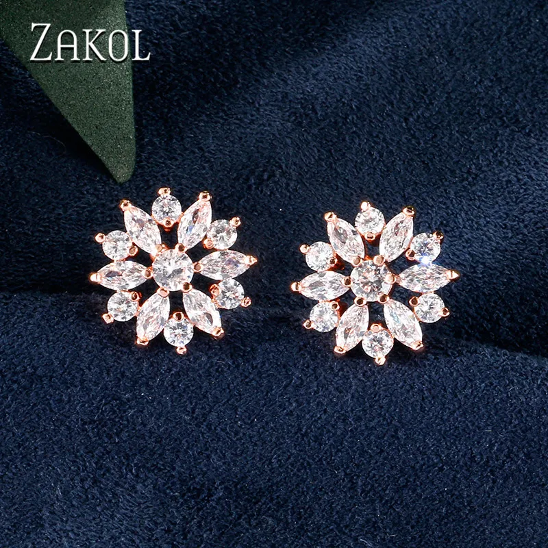 Модные серьги-гвоздики ZAKOL в виде цветов с прозрачным кристаллом циркония для