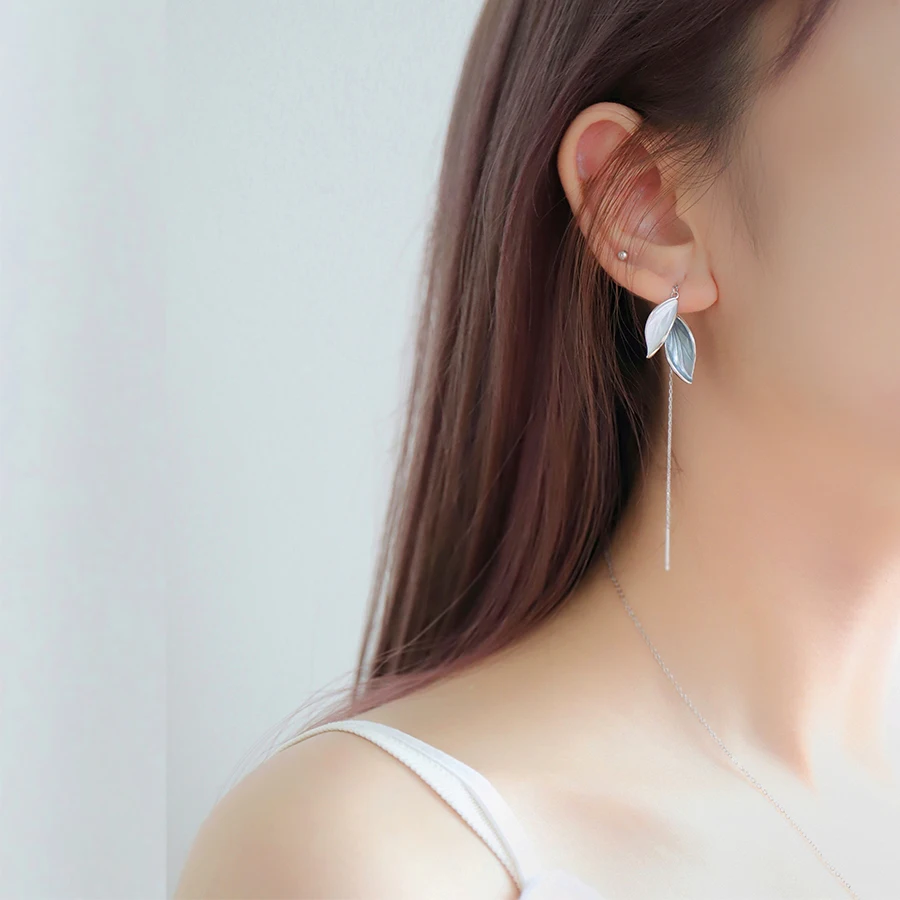 Женские длинные серьги с кисточками милые металлические зелеными листьями лето