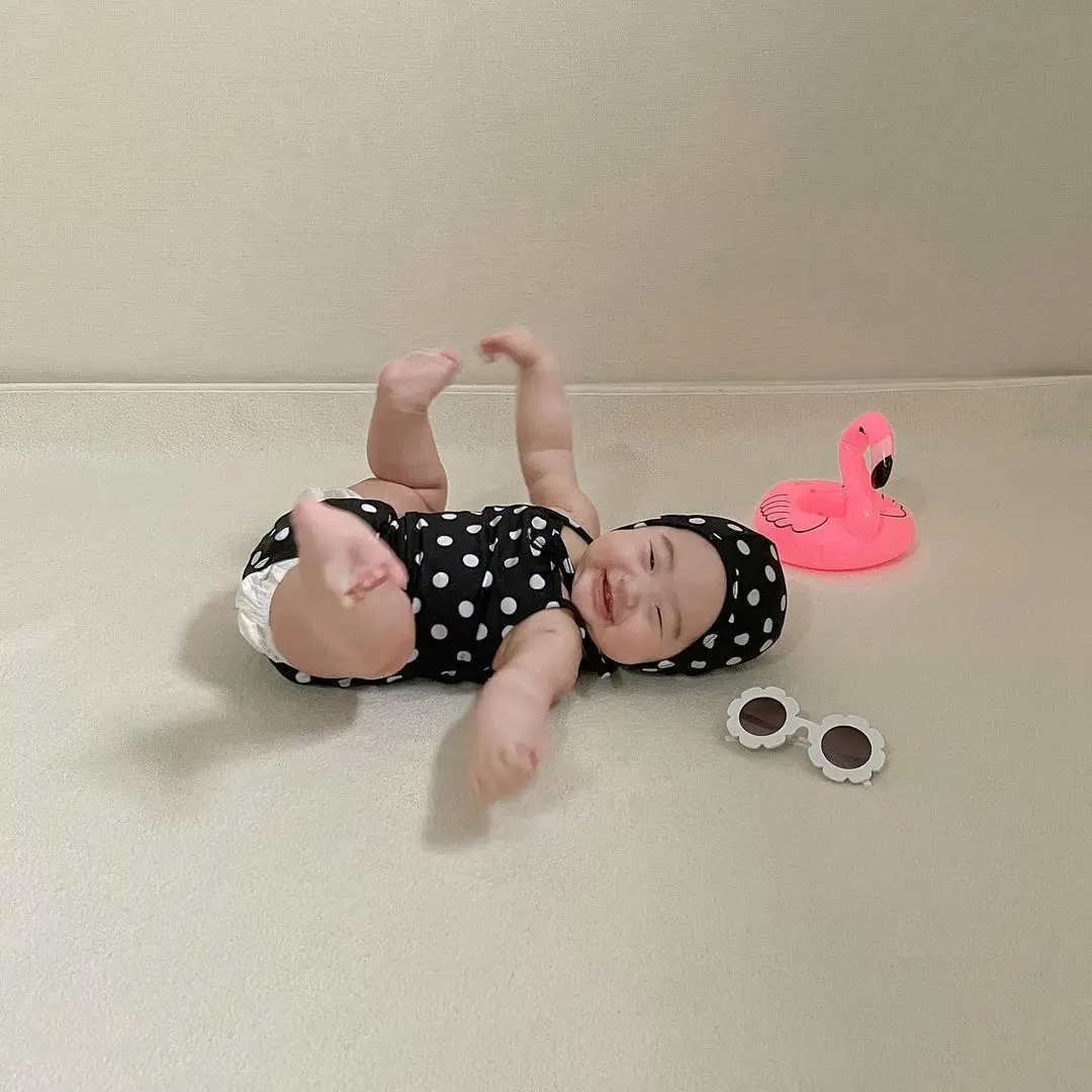 

Summer New Infant Baby Boy Dot Cotton Cute Sleeveless Swimwear Toddler Baby Girl Sling Thin Soft Newborn Swimwear With Hat