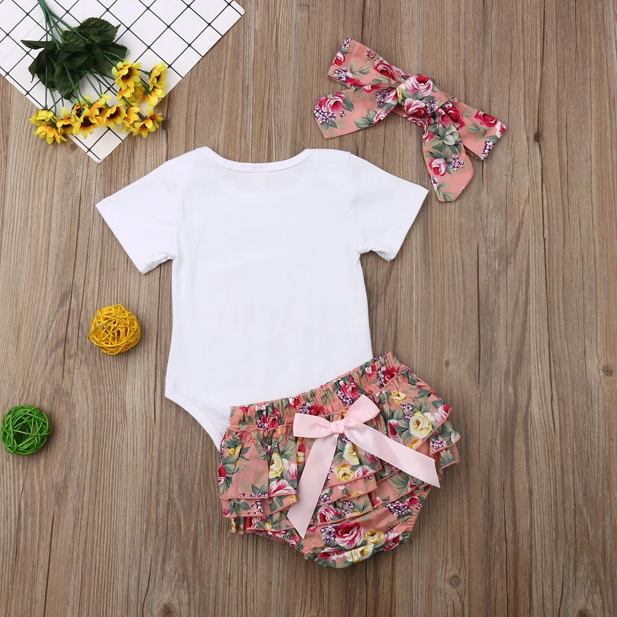 

US Newborn Baby Girls Flower Cotton Tops Romper Bodysuit Briefs Headband Outfits
