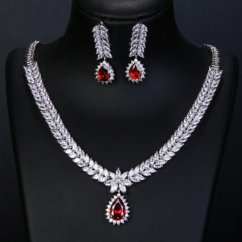 

Women's Wedding Bridal Leaf Teardrop Statement Necklace Dangle Earrings Set