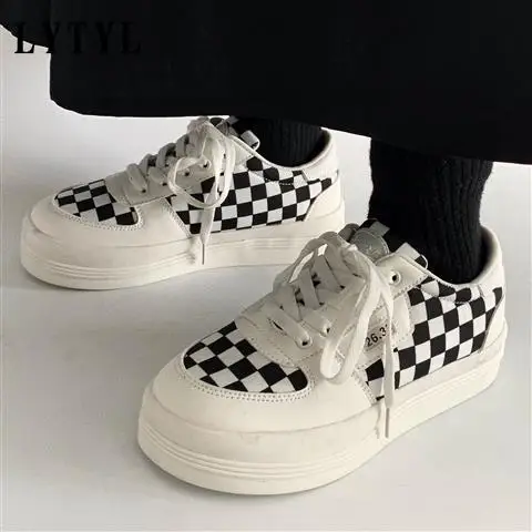 

Casual Sneakers Women's Sports Shoes Plaid Tennis Female Platform Kawaii Vintage Vulcanize Fashion 2021 Canvas B20-829