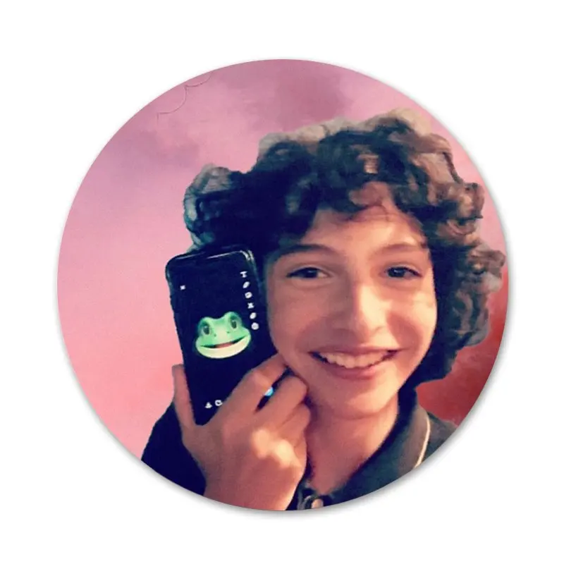 Значки значок для ТВ Финн вольфрама очень странные дела 58 мм Металлические