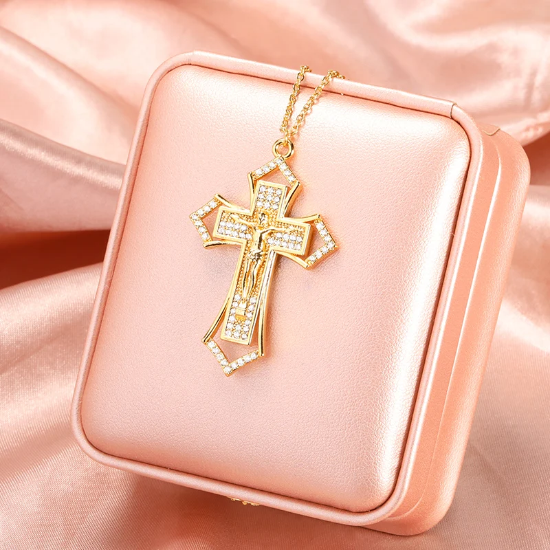 

Zircon Cross Necklace Religious Belief Jesus Cross Pendant Necklace For Women Men Catholic Christian Amulet Charm Jewelry