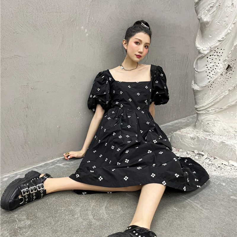 

French Retro Puff Sleeve Floral Dress Female Summer 2021 Design Simple Sweet Elegant Femme Robe Party Vestidos De Fiesta Hipster