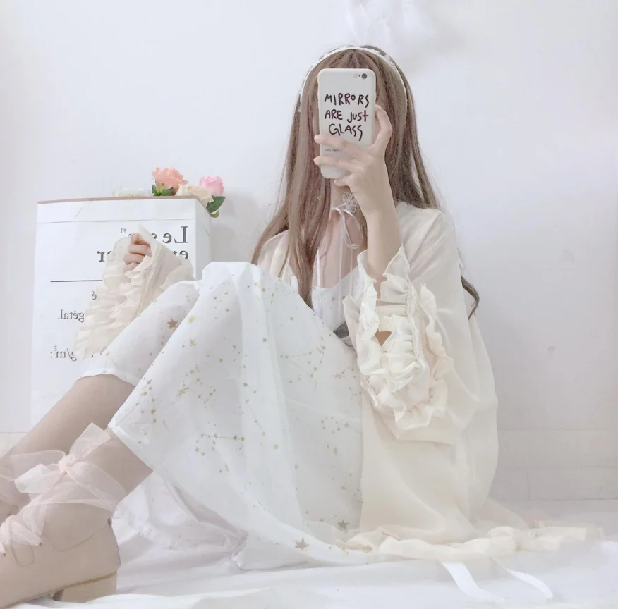 

Women's Sweet Dress Suspender Dress And Cardigan With White Angle Girl In Summer