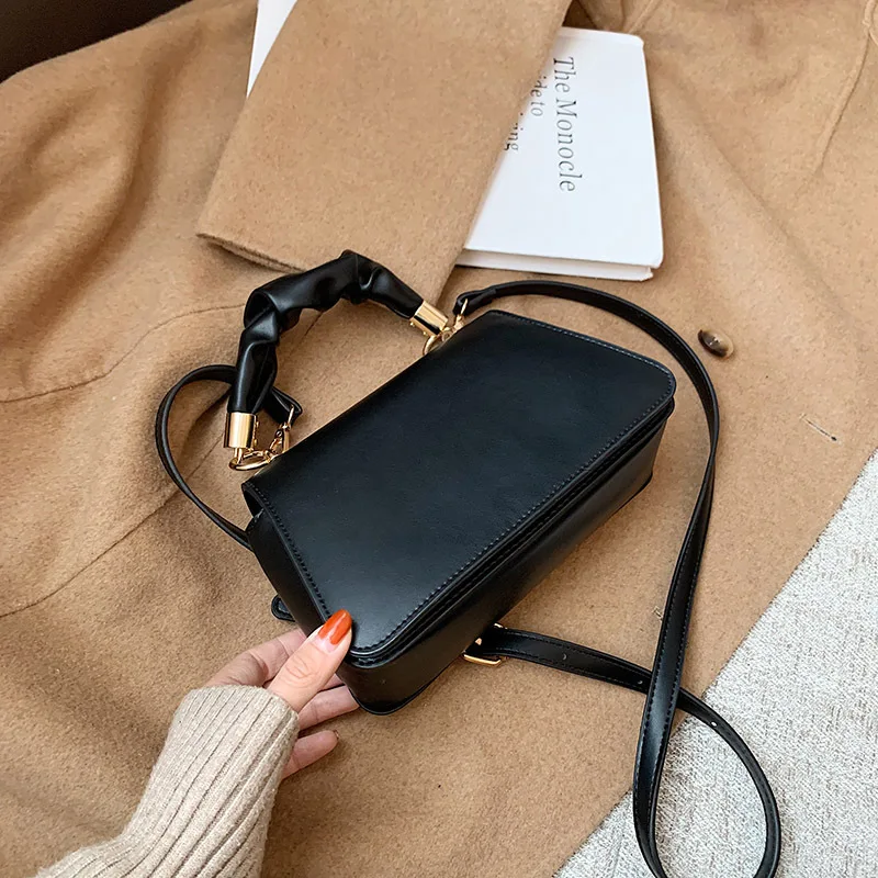 

2021 New Trendy Simple Messenger Bag Brand Designer Texture Portable Small Square Bag High Quality Ladies Retro Shoulder Bag