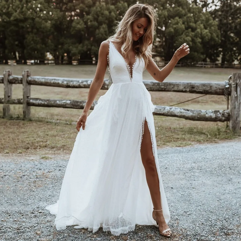 

Sexy Slit V-neck Backless Wedding Dress Lace Summer Beach Spaghetti Straps High Split Bridal Gown Boho Vintage Bride Dresses New