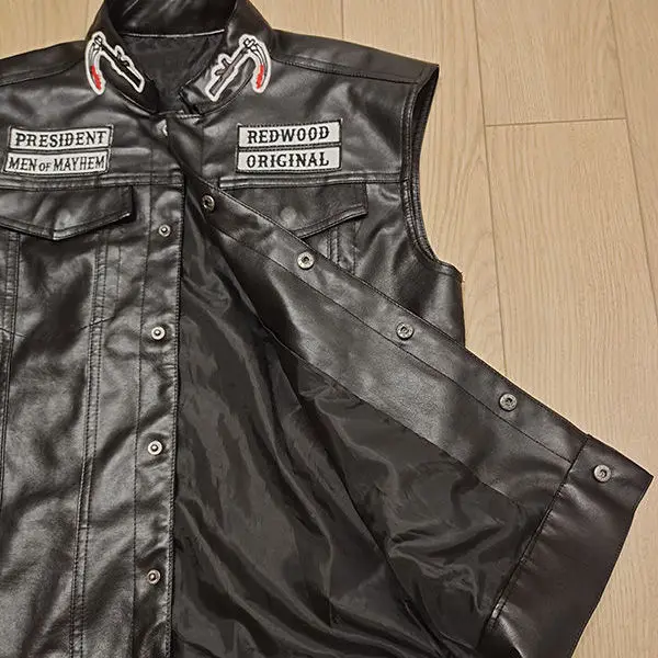 2020 new sons of anarchy embroidery leather rock punk vest cosplay costume black color motorcycle sleeveless vest jacket men free global shipping