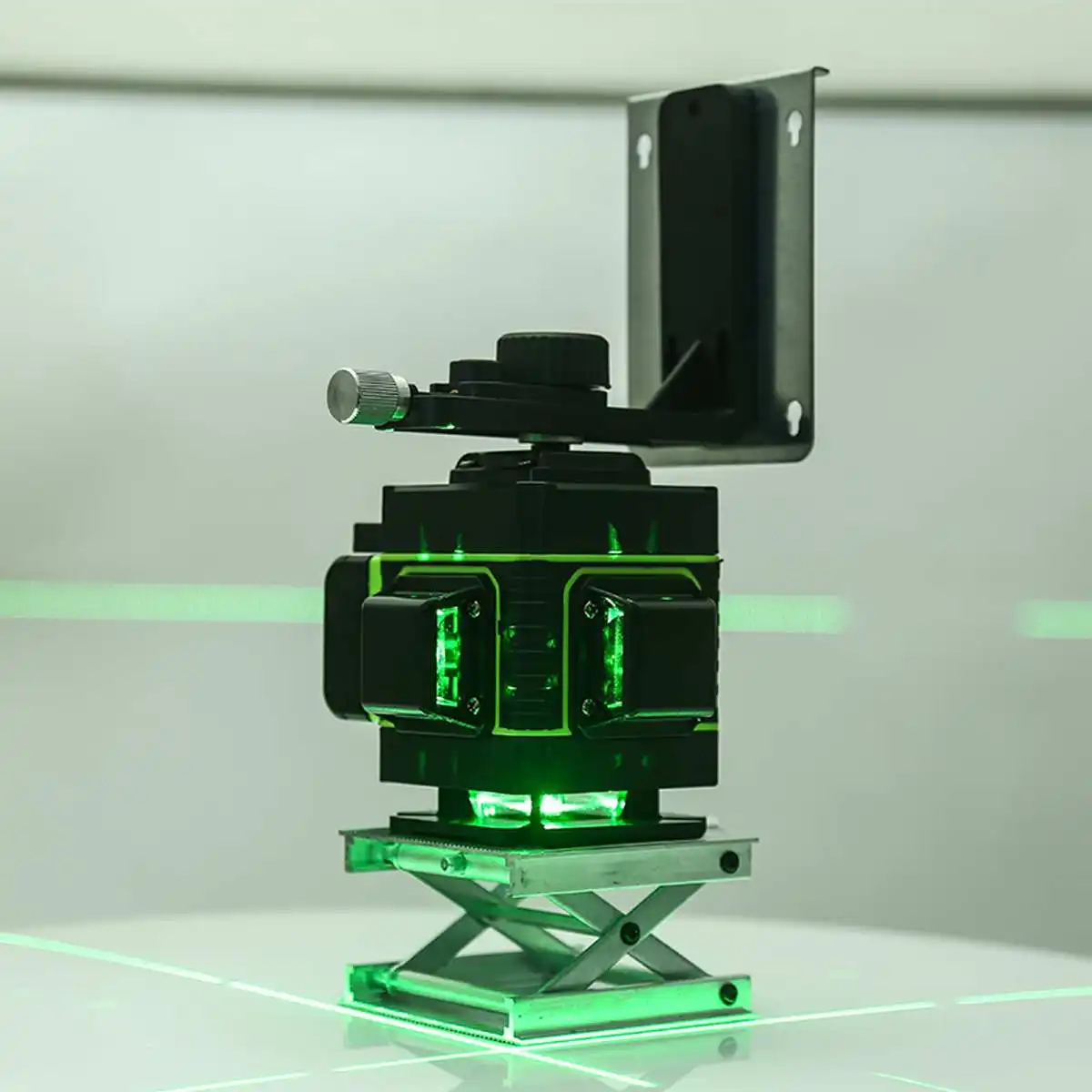 

3D Green Laser Level 12 Lines professional Self-Leveling 360 Horizontal Vertical Green Laser Beam Line Build Measuring Tools