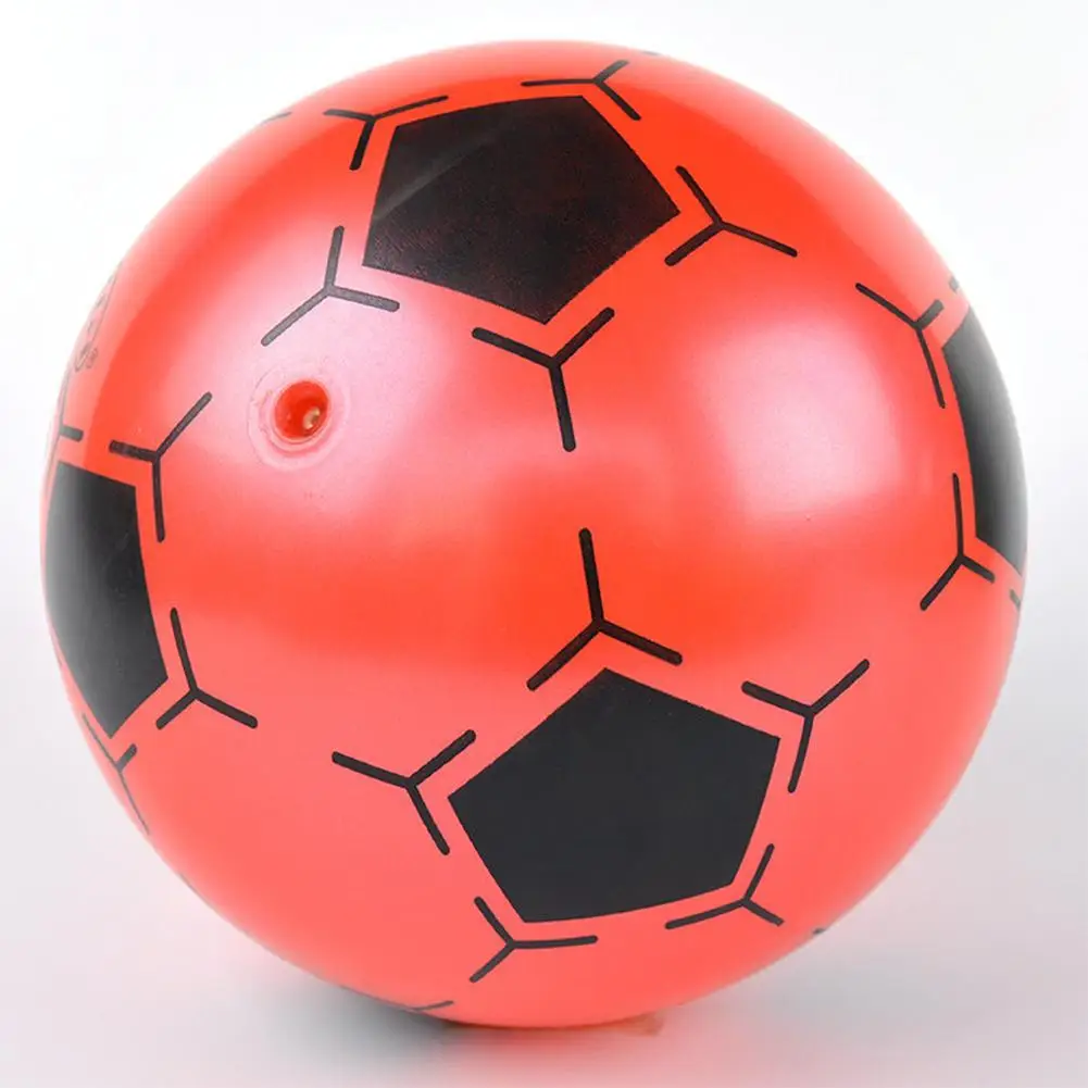 

9 дюймов детский надувной ПВХ игрушечный футбольный мяч для футбола Форма упргугий мяч подарок для детей случайный Цвет