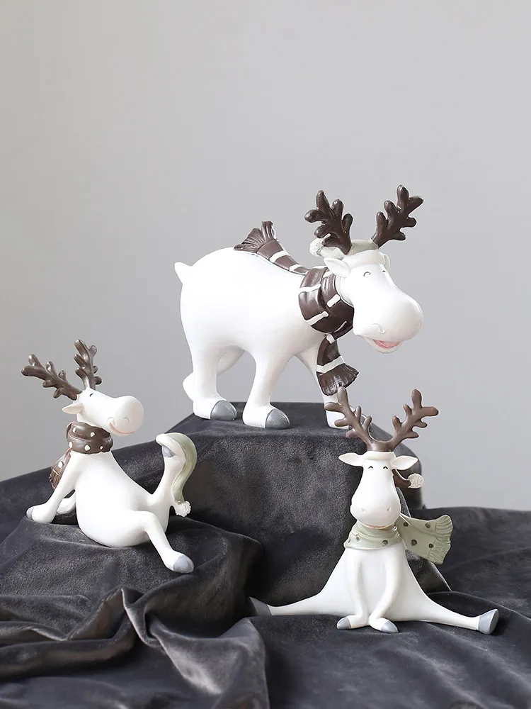 

Home Decoration Small Ornaments of the Room Bedroom Living Room Wedding Gift Creative Deer Desk Ornament 2 Pcs