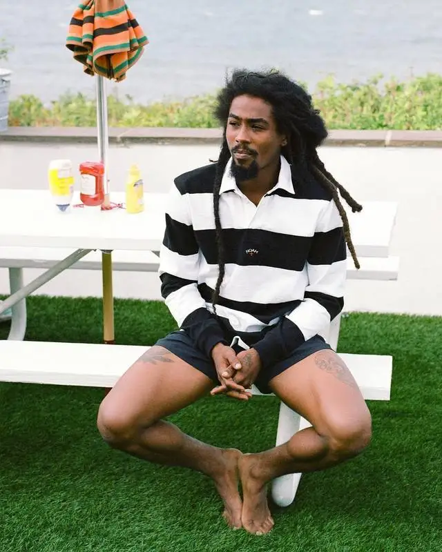 

2019 Noah Rainbow Rugby Striped Long Sleeve Turn Down Collar Women Men Long Sleeve T shirts tees Hiphop Men Casual T shirt