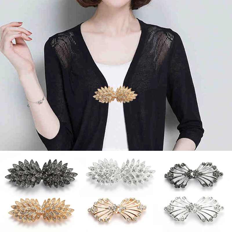 

Feather Heart Cheongsam Buckle Brooches Sweater Buttons Clothing Pins One Pair Shiny Crystal Cardigan Clip Cape Cloak Clasp New