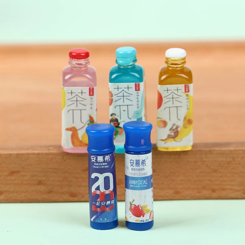 

10Pcs 1:12 Doll House Fruit Drink Bottle Dollhouse Miniatures Accessories Simulation Drinks Model Toys for Doll House Decoration
