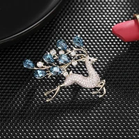 trendy crytsal animal inlaid zircon sika deer brooch beauty elk pin silk scarf clothing accessories jewelry for woman xmas gift