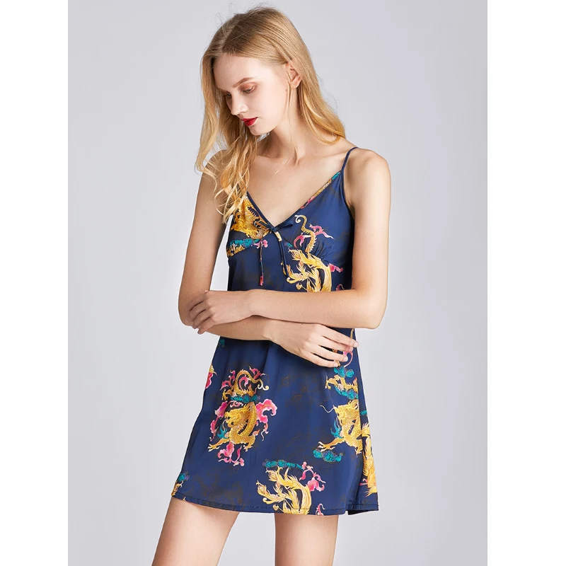 

Женская пикантная ночная рубашка без рукавов с V-образным вырезом, платье для сна на тонких бретелях, домашняя одежда с принтом, кружевная од...