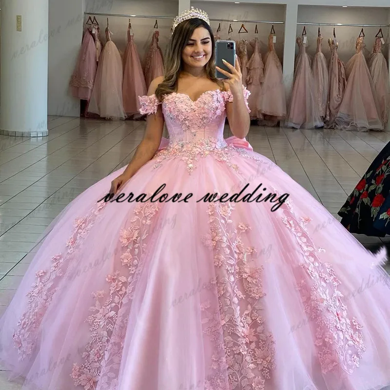 

Pink Quinceanera Dresses Ball Gown Off Shoulder 3D Rose Flowers Puffy Sweet 16 Dress Celebrity Party Gowns Graduation