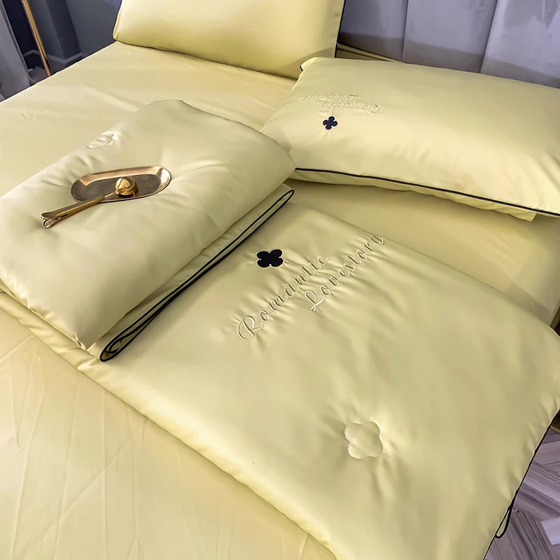 

4PCS Set Summer Comforter Washed Cotton Blankets New Design Silk Bed Linens Air Condition Quilts Duvet Summer Solid Bedding