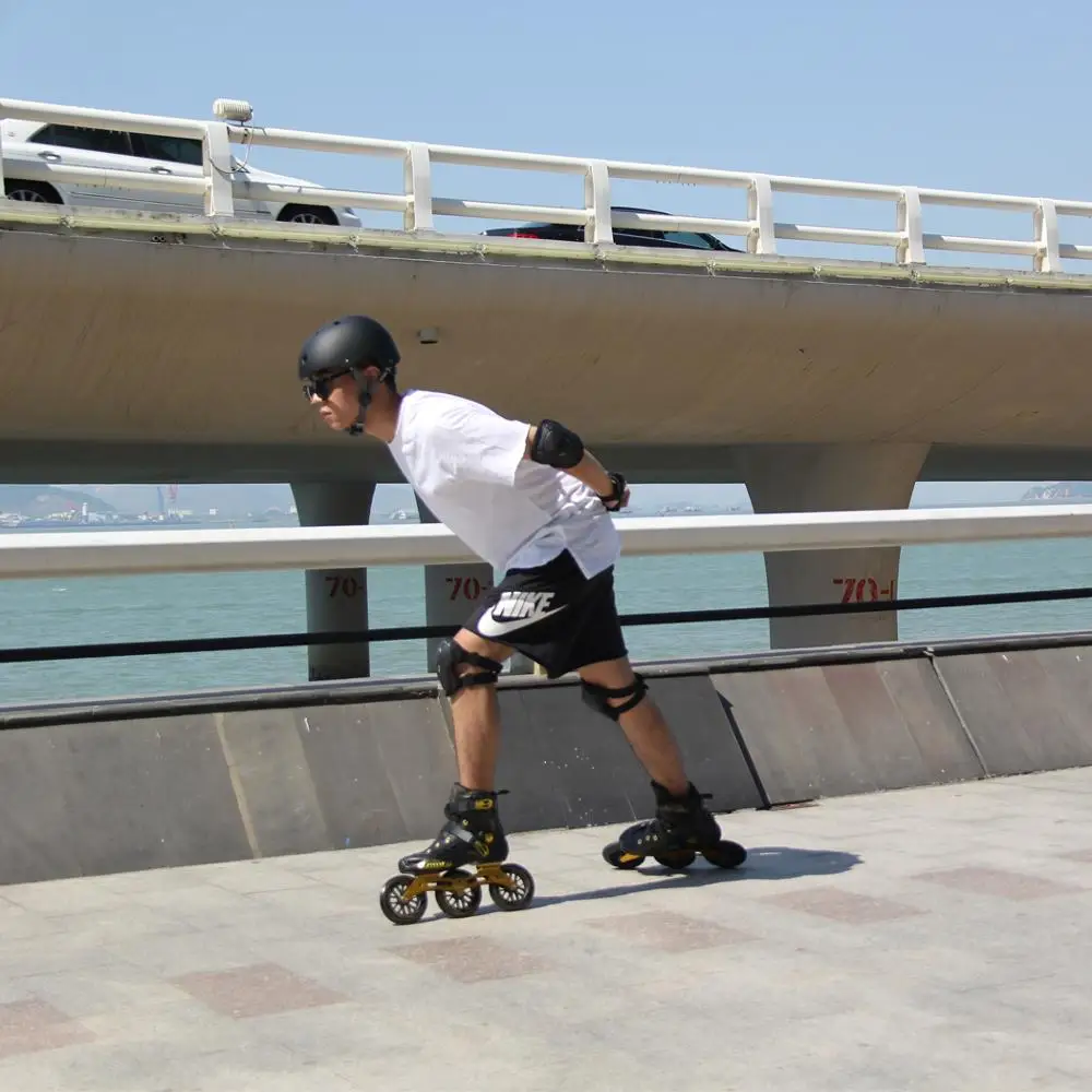 

Three Big Wheel Skates High Quality Professional Women's Roller Skates Boys' Single Row New Big Wheel Skates Flash Skates