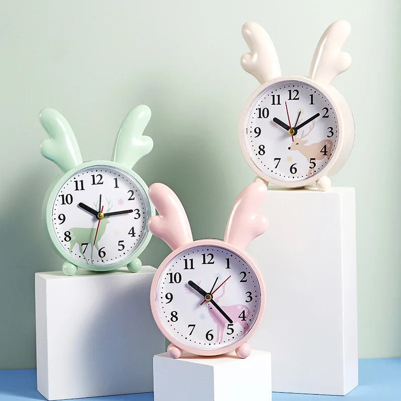 

Alarm clock ornaments cartoon antlers round simple creative student gift bedside mute small alarm clock sweeping seconds clock