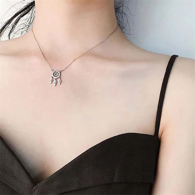 

New Girls Students 925 Silver Korean Style Clavicalis Chokers Women Cute AAA Zircon Jewelry Niche Necklace Fashion Chic Jewelry