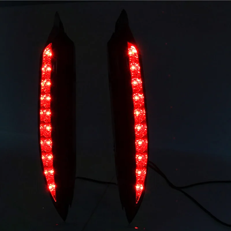 

AU04 -Car Rear Bumper Light Car Daytime Running Signal Lights Brake Light Column Light for Ford Everest 2016-2018