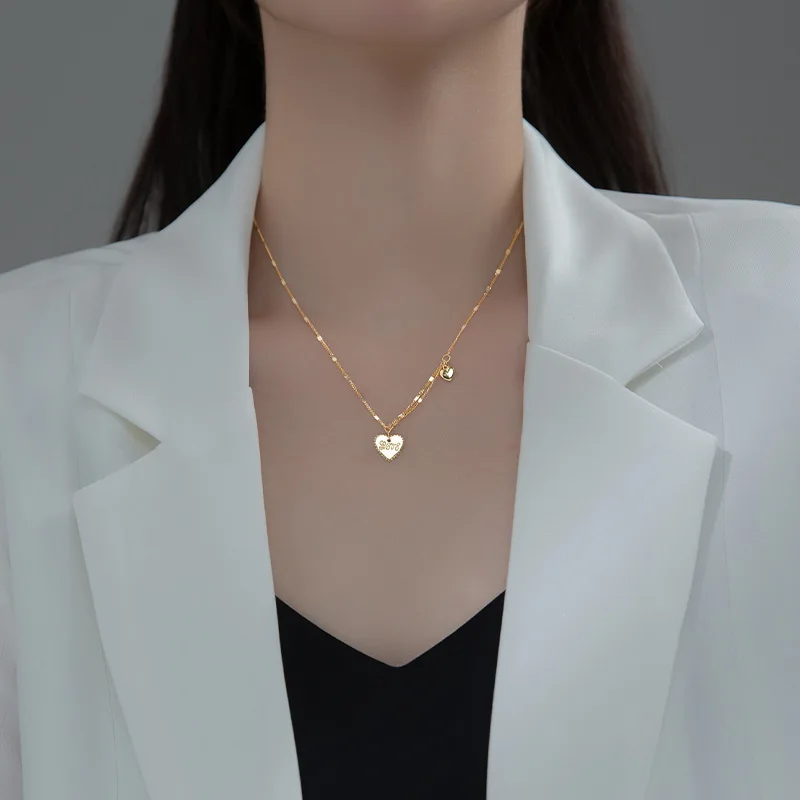 

Real 925 Sterling Silver Love Heart Pendant Necklace Shiny Geometric Chain Necklaces Fine Jewelry for Women