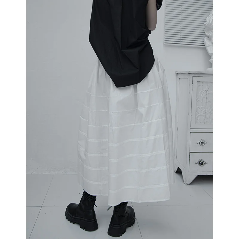 

SuperAen 2021 Summer Female New Design Stitching Ruffled Sleeveless Loose Temperament Office Lady Black Shirt Women