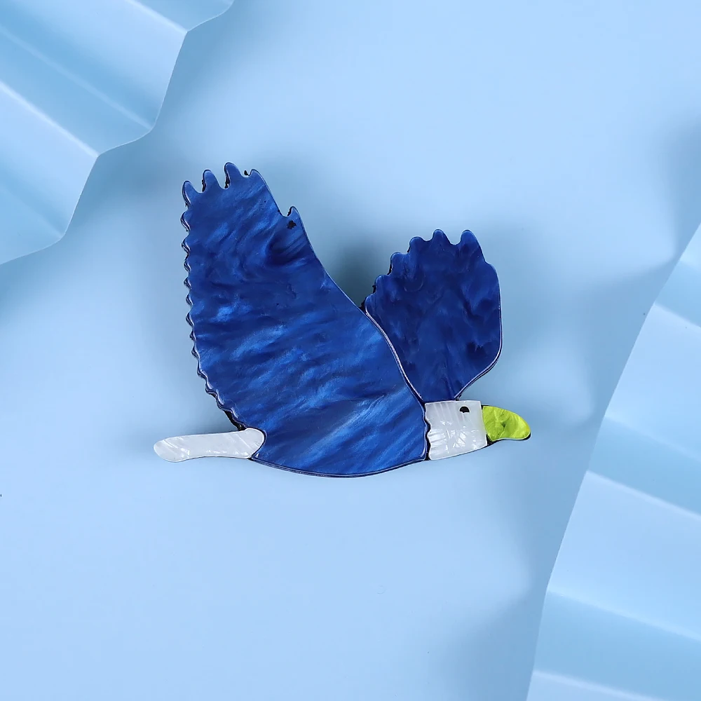 Фото Красивая брошь в форме животного орла красочные акриловые ювелирные изделия