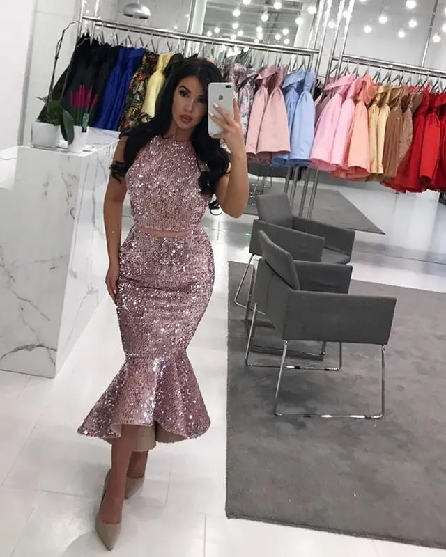 Коктейльное платье с блестками без рукавов | Свадьбы и торжества