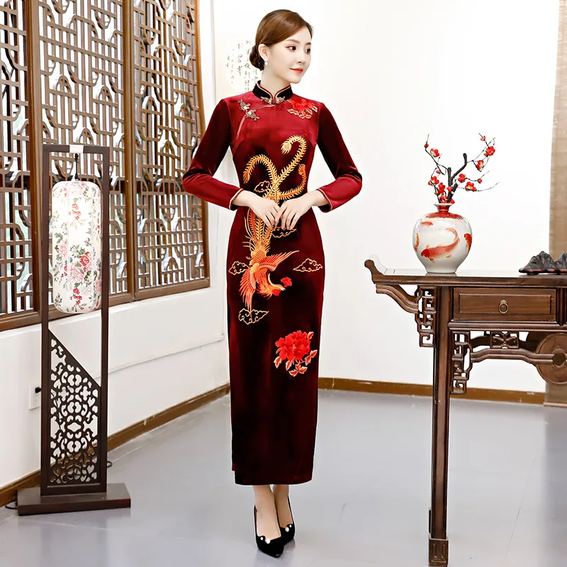 

Изысканная вышивка леди элегантный утолщаются Qipao сексуальный Высокий разрез китайский стиль Формальное вечернее платье цветок длинное ...